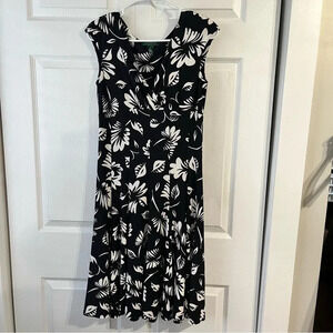 Ralph Lauren Dress 6 Sleeveless Criss-Cross black White Floral Print